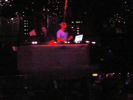 chris keller  and fano   au para